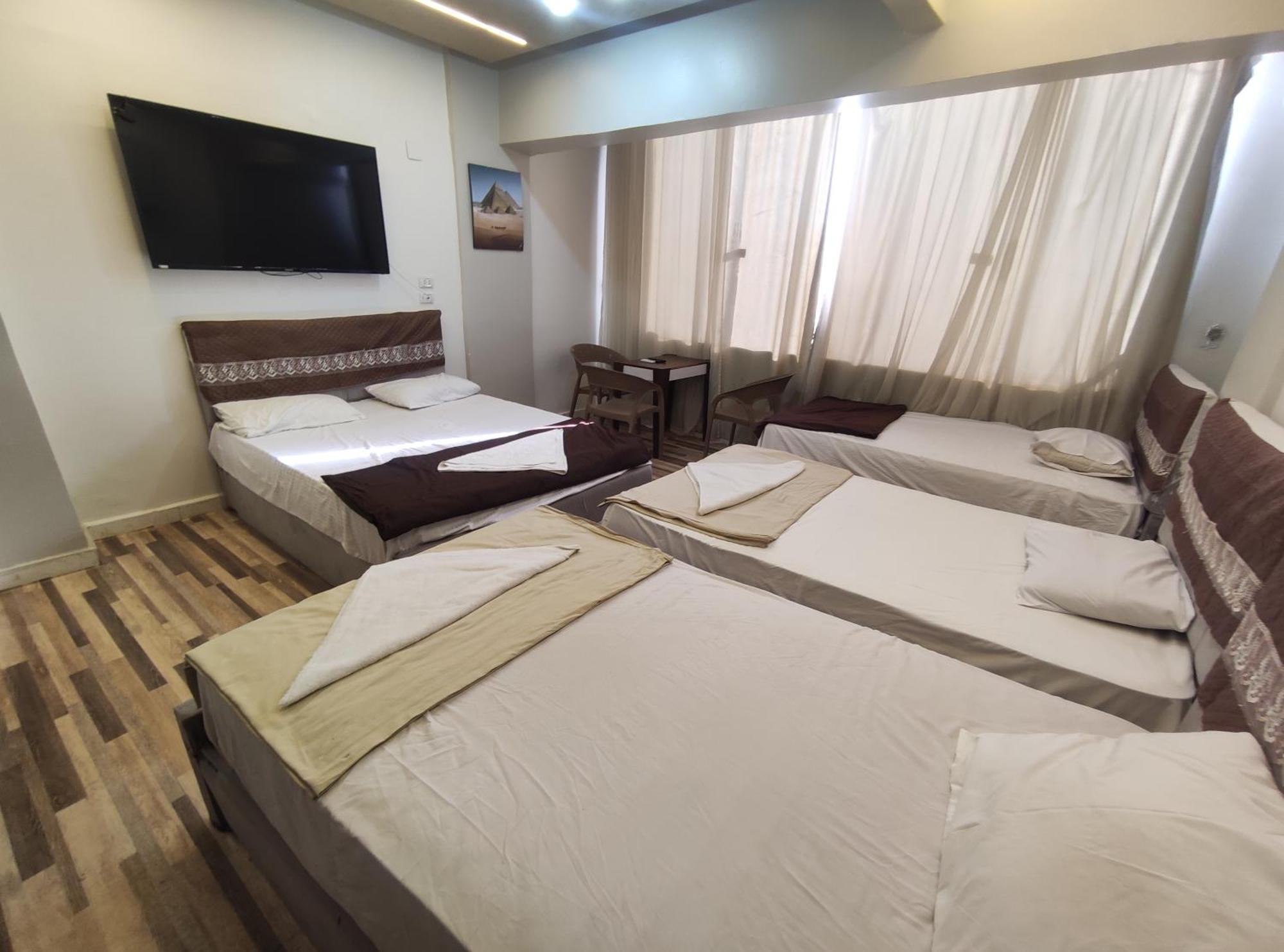 Hotel Pyramid Sight 4*